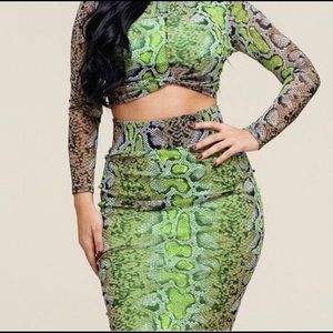 Two piece midi skirt set